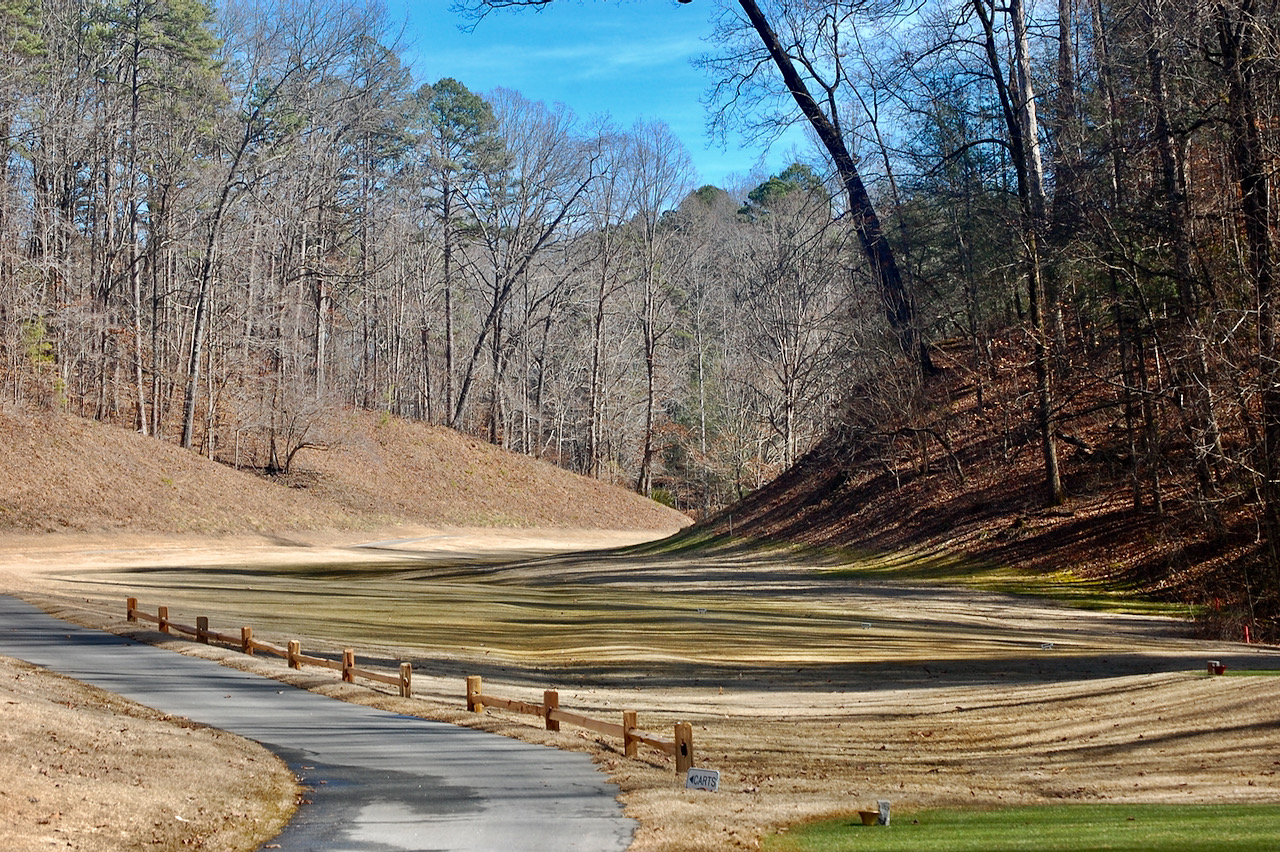 Keowee Key dogleg