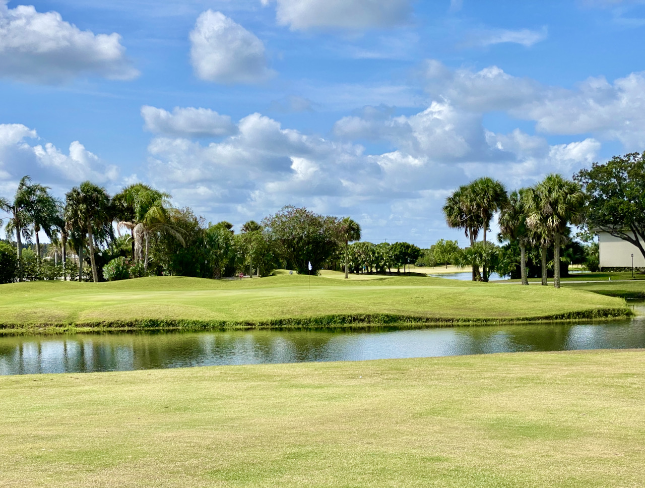 Vista Plantation 5 approach