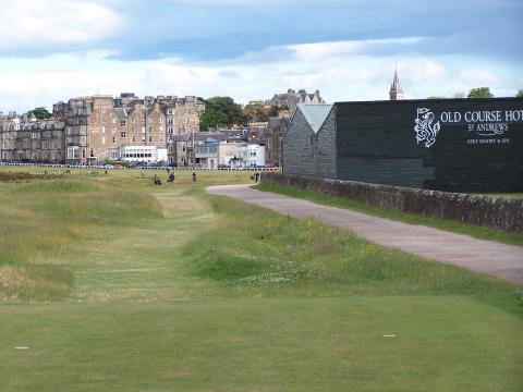 standrews17fromtee.jpg