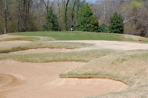 Neuse17approachoverbunkers