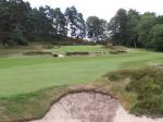 sunningdale12approachfrombunker.jpg